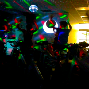 El ‘spinning’ de los viernes&nbsp;noche